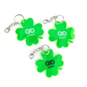 Fényvisszaverő kulcstartó Clover